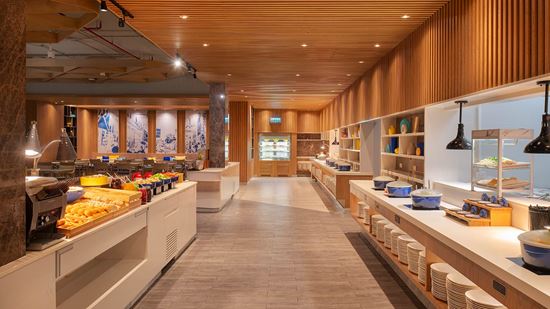 EAT Breakfast Buffet