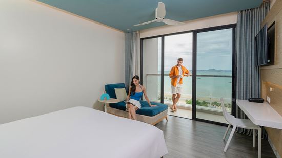 Deluxe Ocean View King